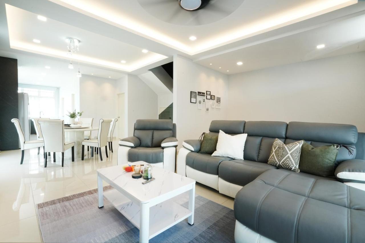 Ktv Classical Elegant Style By Joyfully 2m2